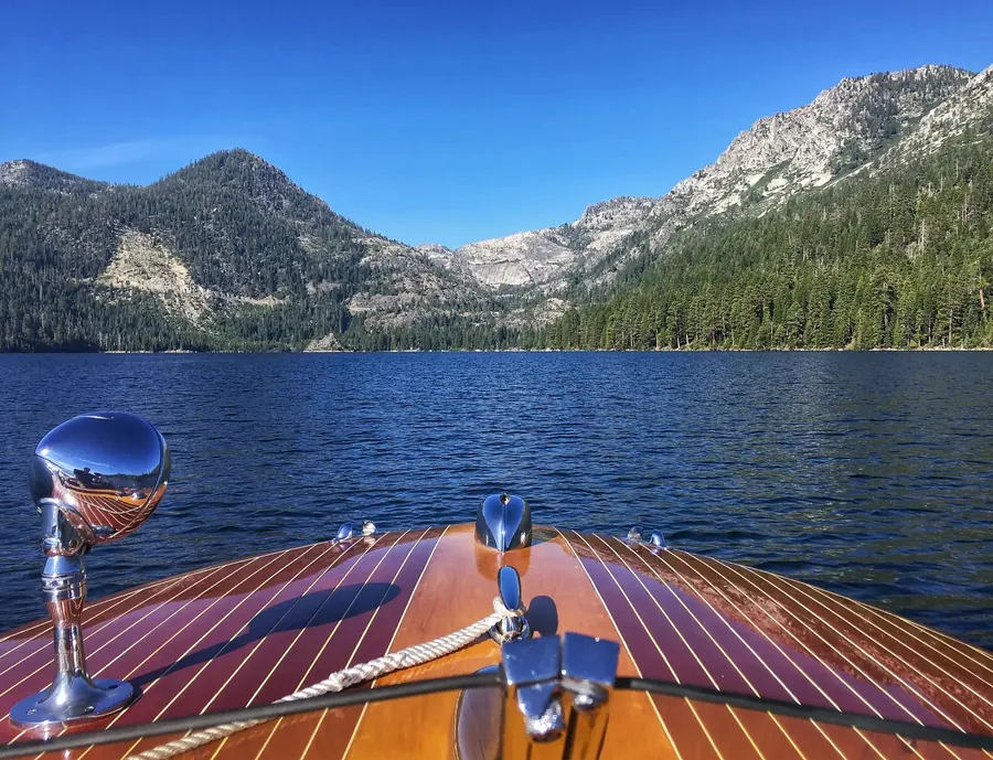 Healthy travel: jet lag, food, movement and routines on the road